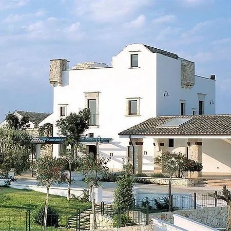 Hotel Masseria Chiancone Torricella 4*