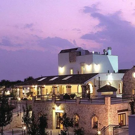 Masseria Chiancone Torricella 4*