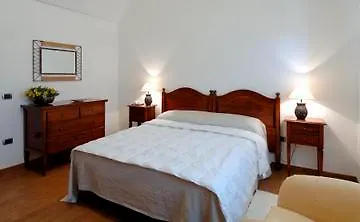 Masseria Chiancone Torricella 4* Martina Franca