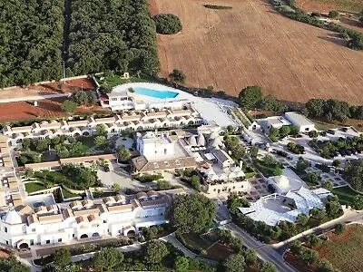 Masseria Chiancone Torricella 4* Martina Franca