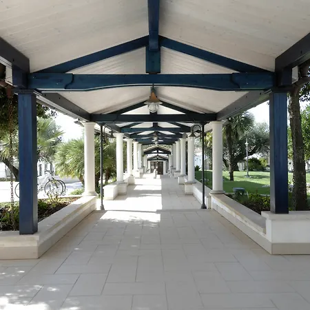 Masseria Chiancone Torricella 4*